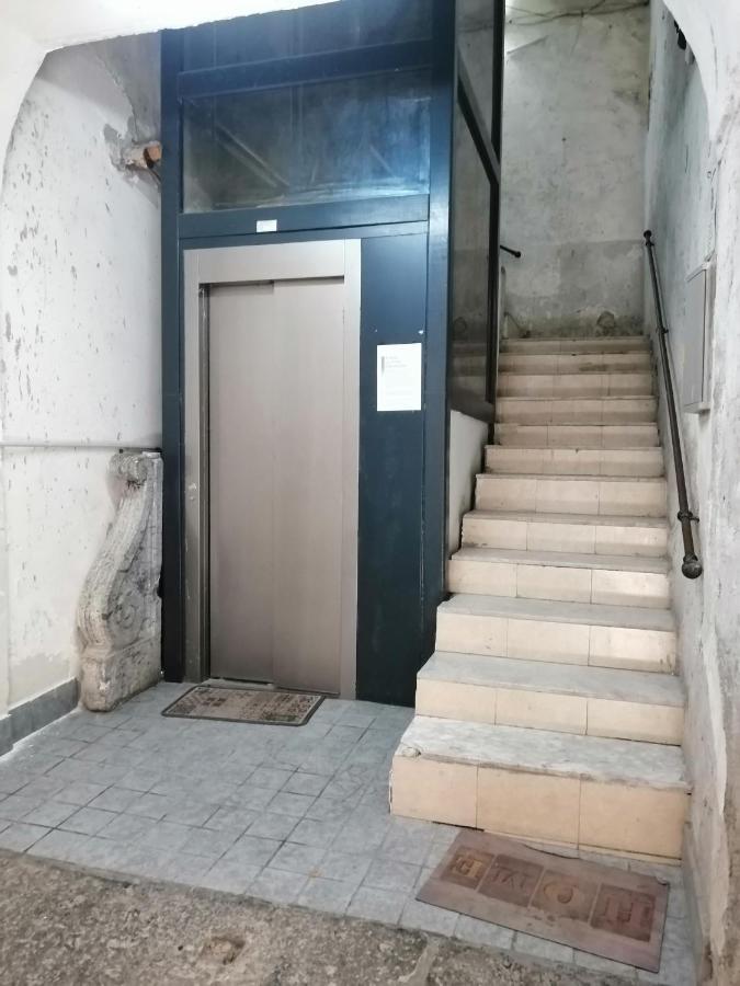 Francesco Home Неаполь Экстерьер фото
