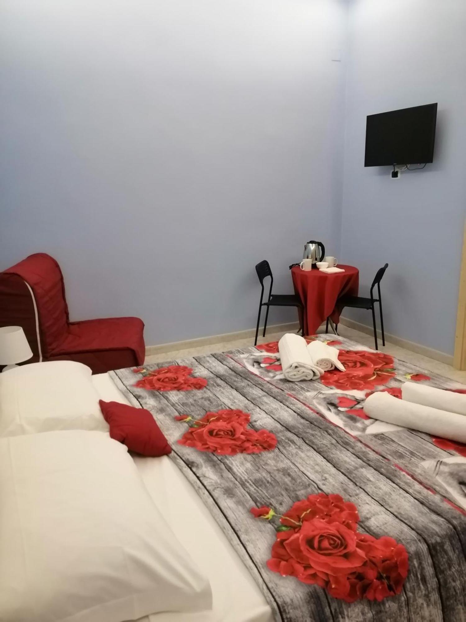 Francesco Home Неаполь Экстерьер фото