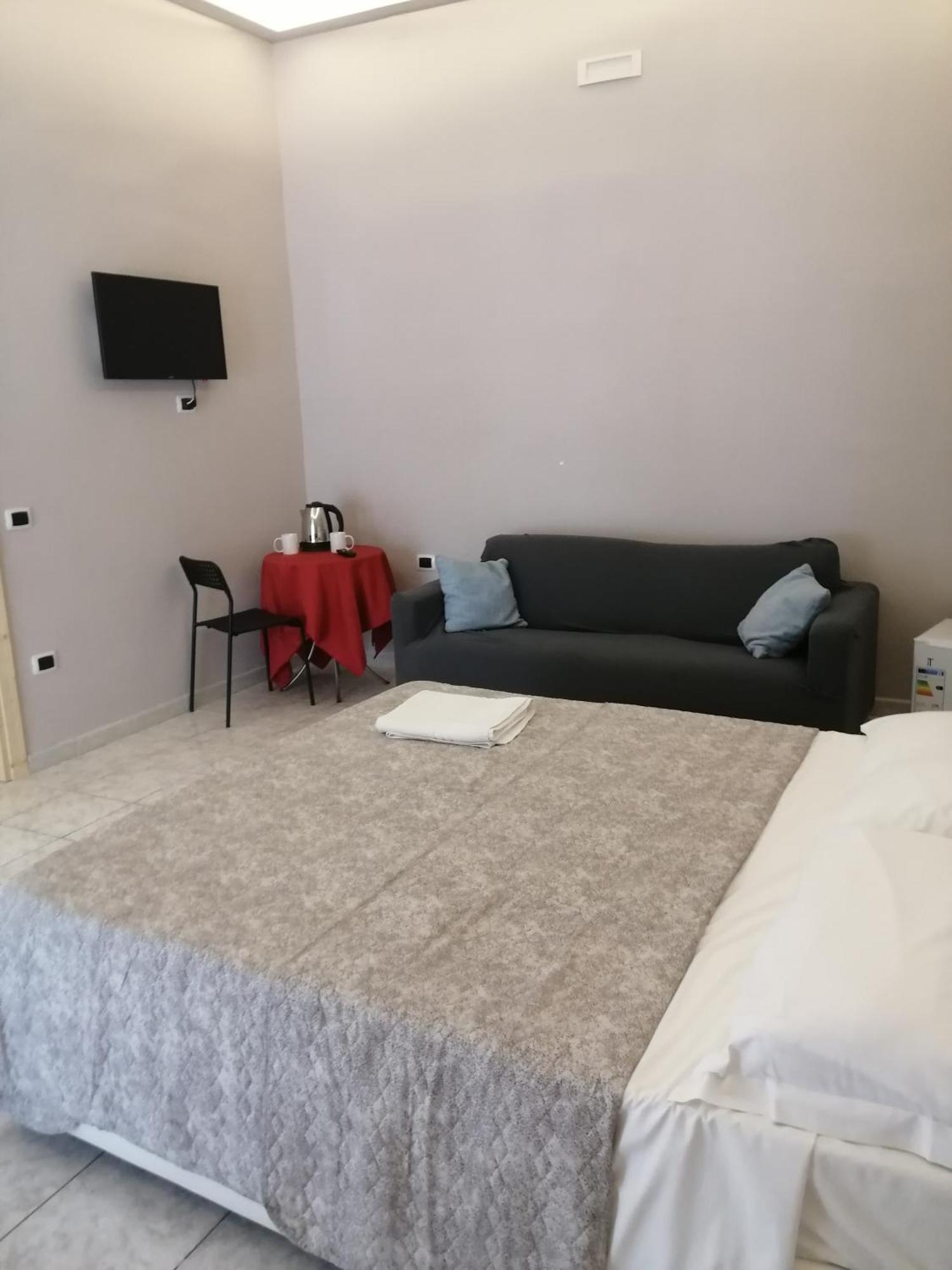 Francesco Home Неаполь Экстерьер фото