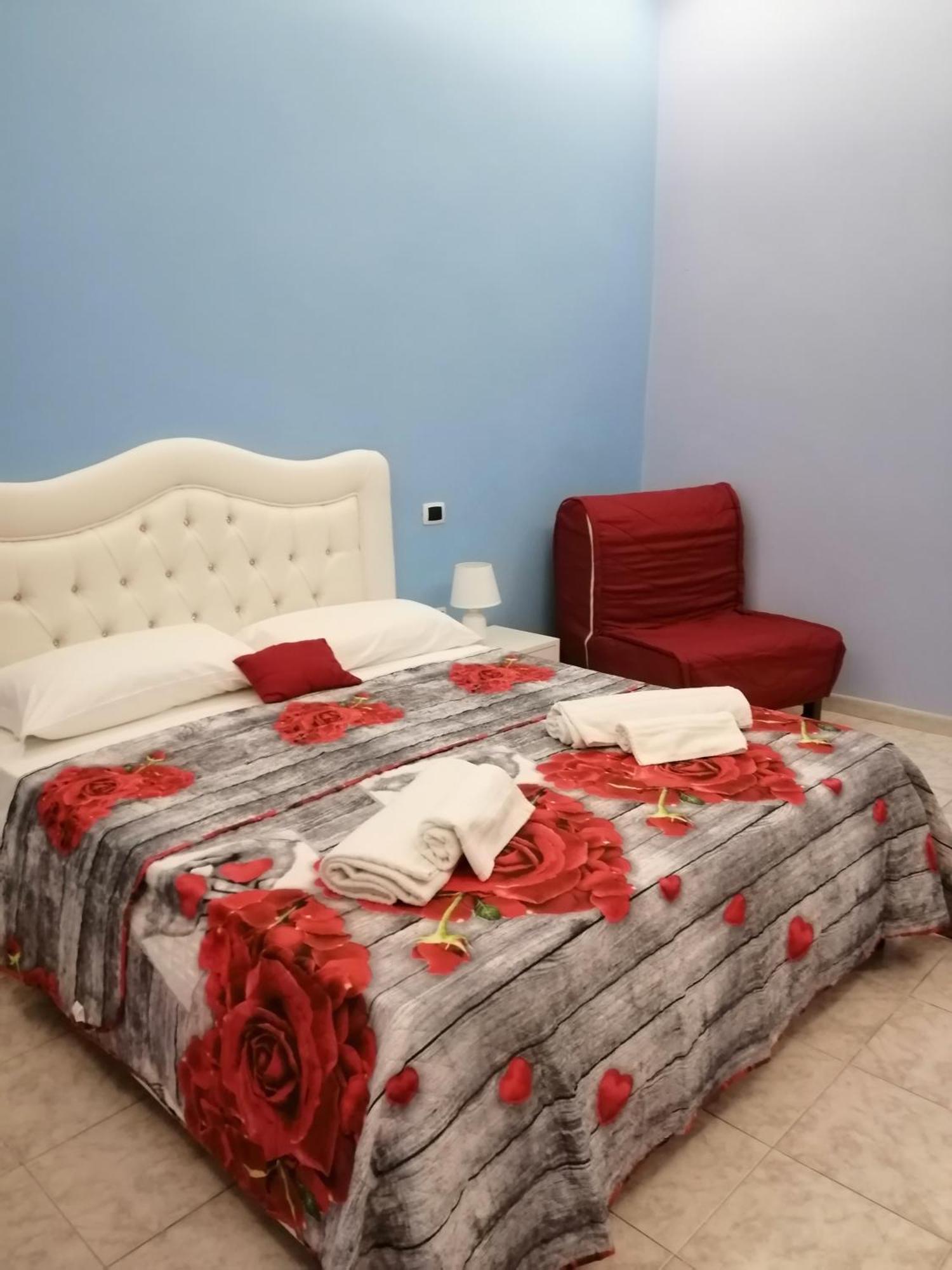 Francesco Home Неаполь Экстерьер фото